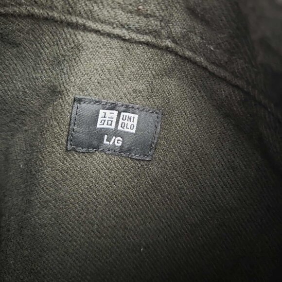Uniqlo Flannel Dark Green Shirt Size L - Picture 3 of 6